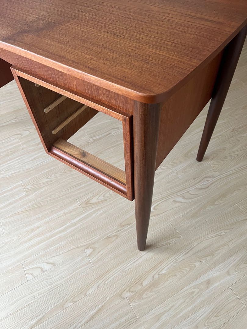 デンマーク　ヴィンテージデスク