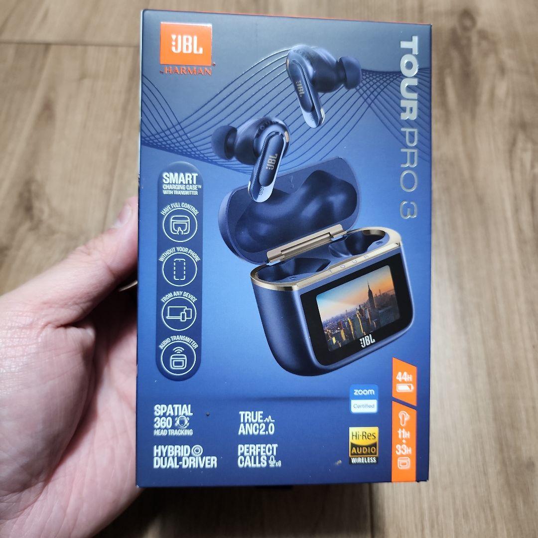新品未使用　JBL Tour Pro 3 限定カラー