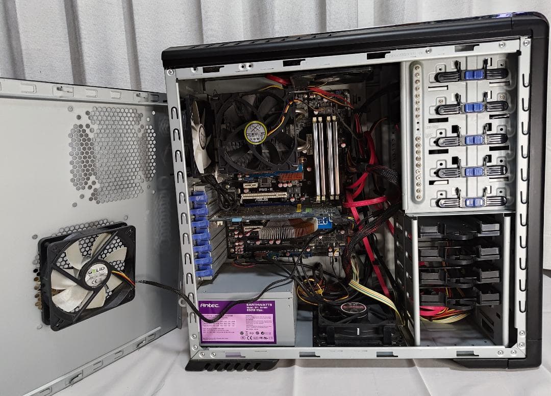 自作PC P5QE 8GB 9600GT Core2 Quad Win7 Pro