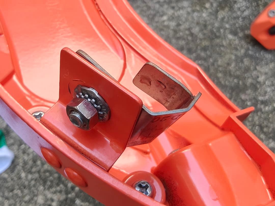 Mazda ブレーキキャリパーカバー オレンジ 4個セット