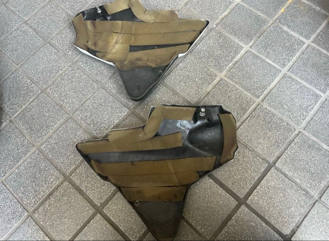 ホンダCB1300SF SC40希少社外サイドカバー美品