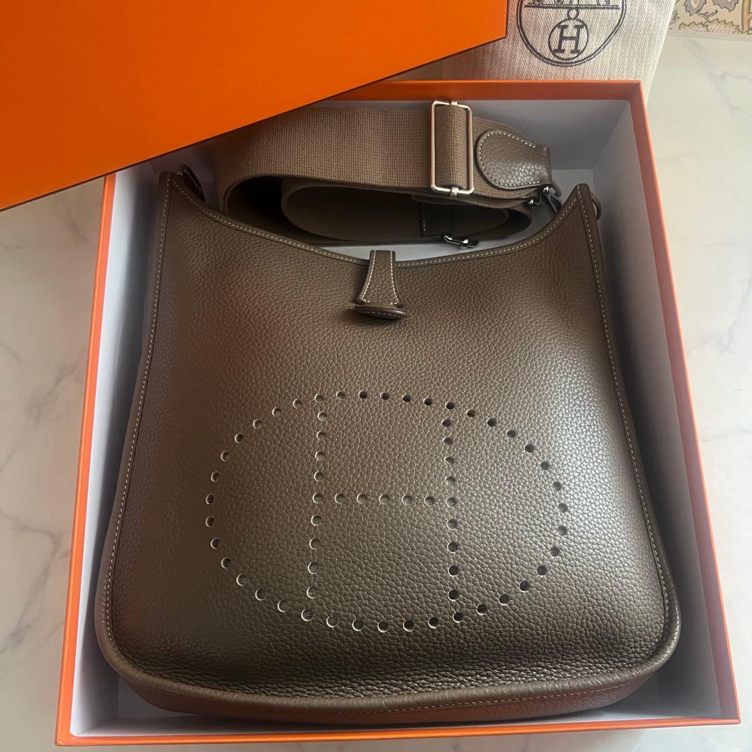 極美品　HERMES 【エブリン3PM】エトゥープ　ショルダーバッグ　エヴリン