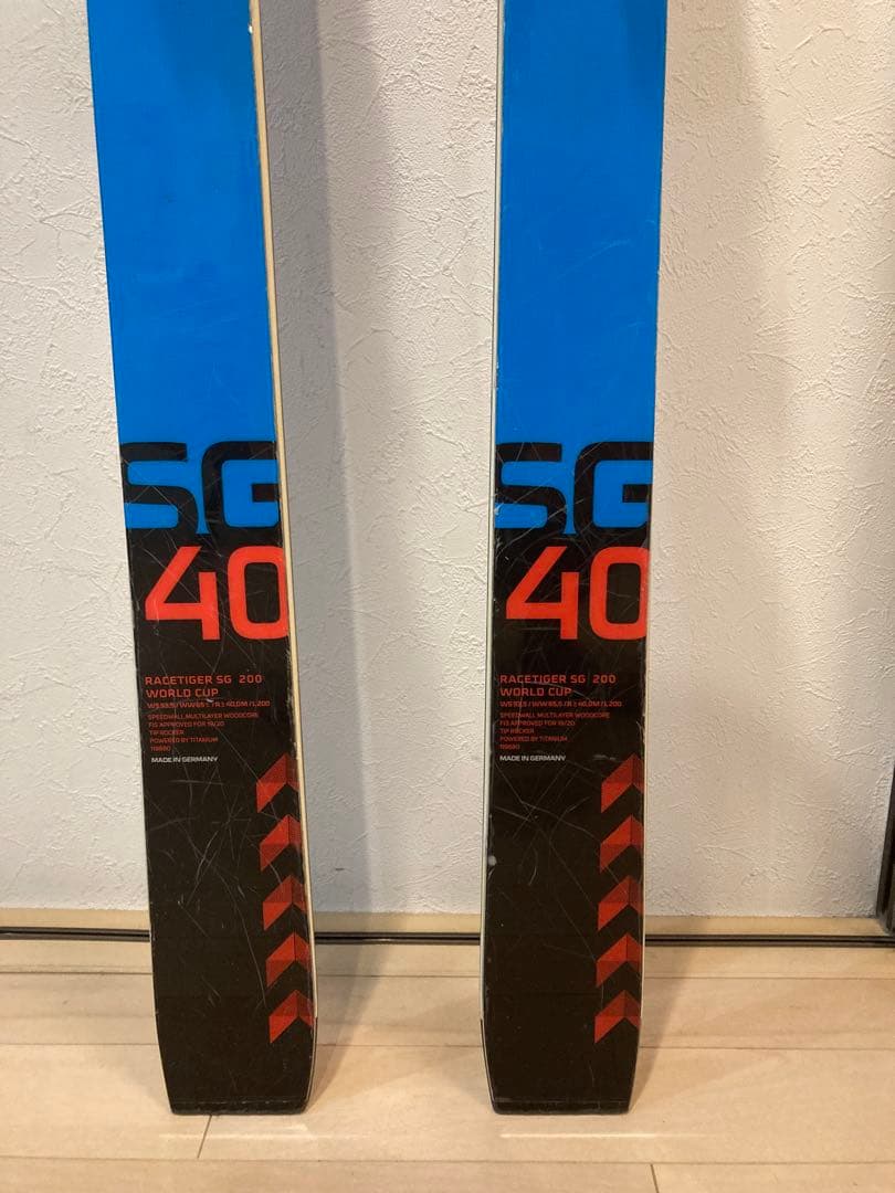 Völkl Racetiger SGスキー板 200cm