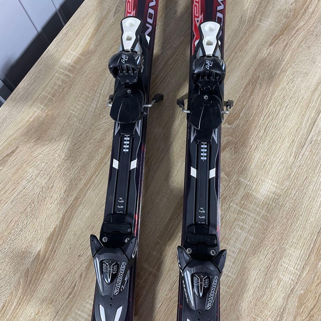 ④SALOMONお得なスキーフルセット‼︎