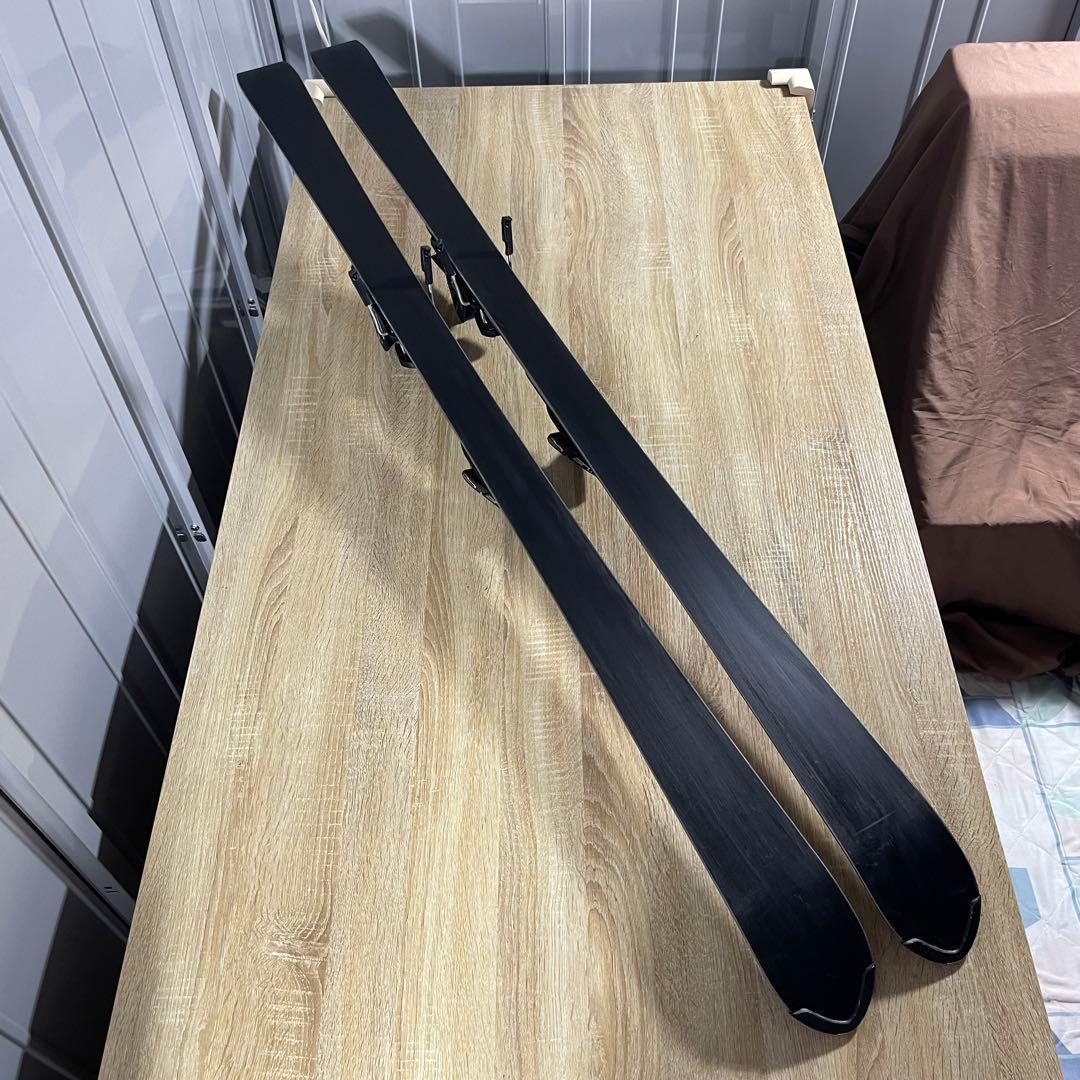 ④SALOMONお得なスキーフルセット‼︎