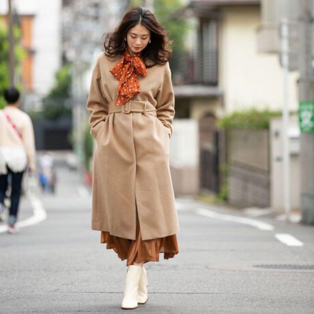 ☆未使用☆ナラカミーチェ　クルーネックコート　Ｉラインシルエット　ベージュ