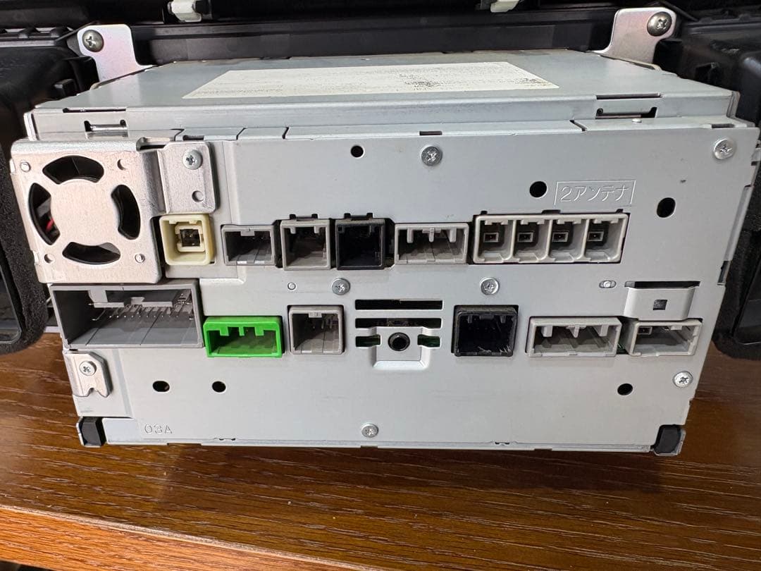 ホンダ純正　Gathers VXM-135VFNi 9インチ　カーナビ