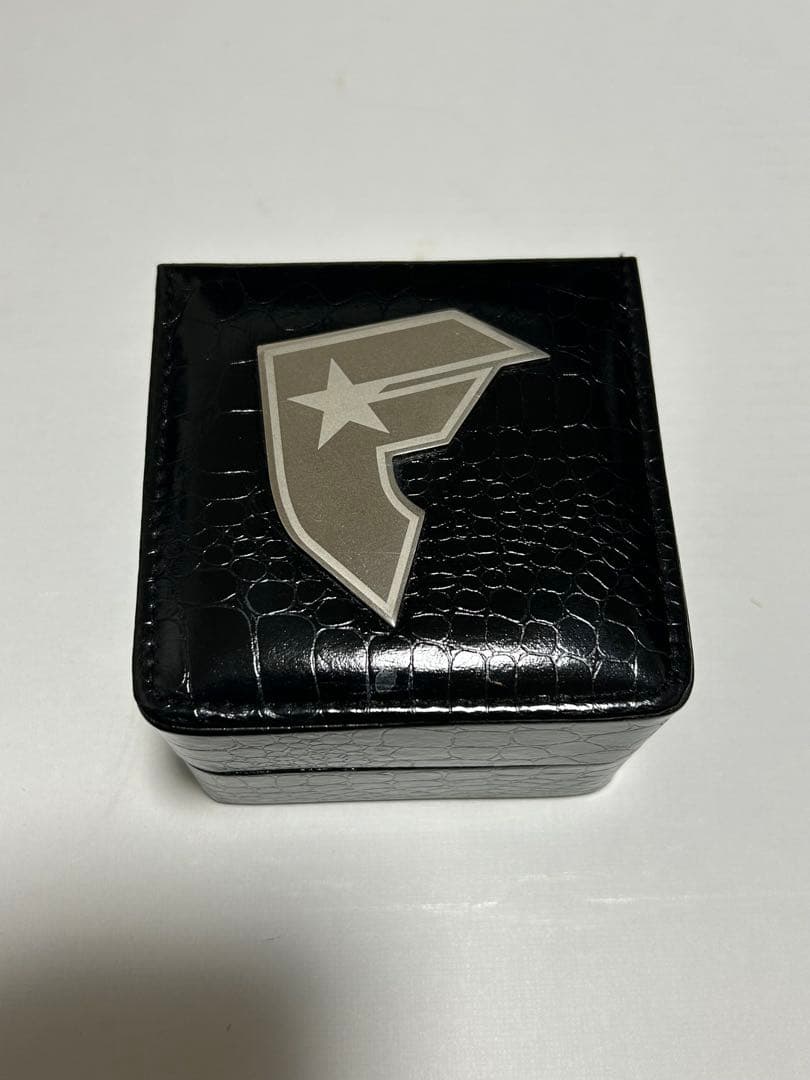 famous stars and straps 腕時計