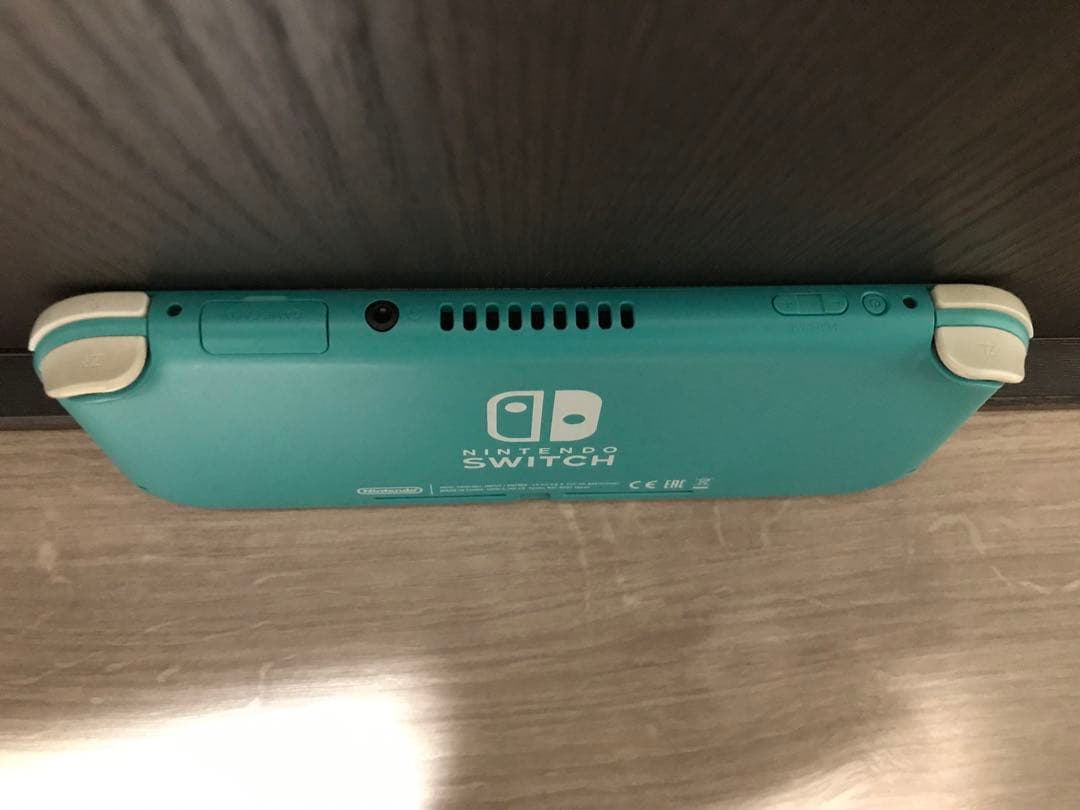 Nintendo Switch Lite ターコイズ 本体　新品保護フィルム付き