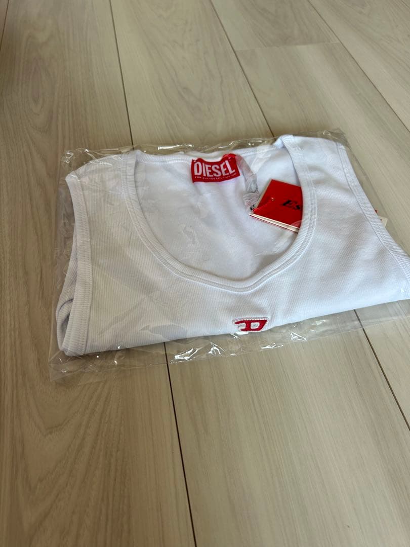この季節に‼︎ DIESEL ホワイトタンクトップ 新品・未使用