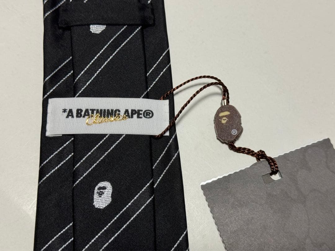 A BATHING APE スカル柄 刺繍レジメンタル青山限定ネクタイ
