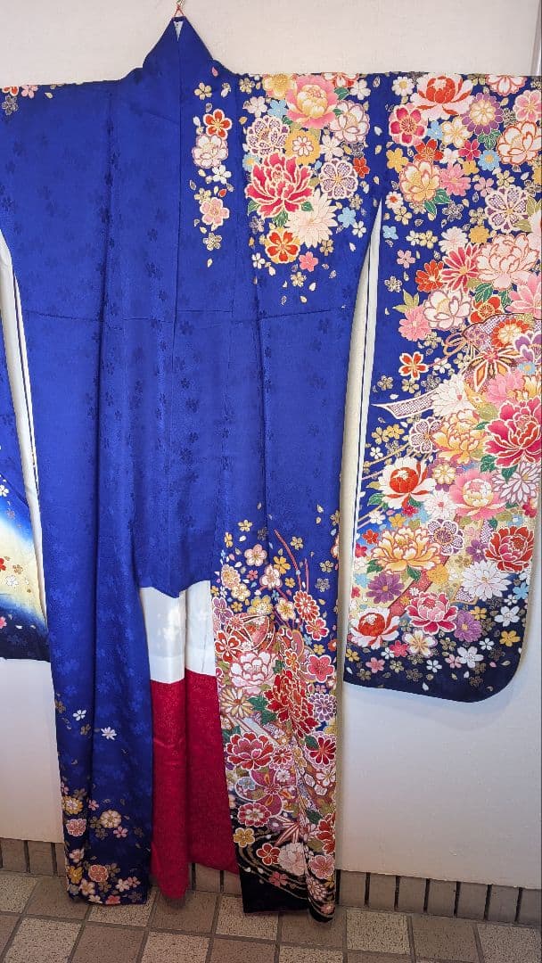 【美品】青色 花柄 振袖