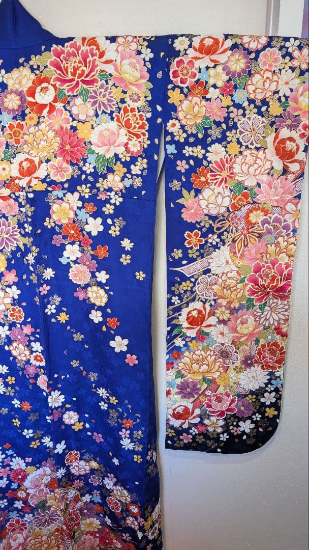 【美品】青色 花柄 振袖