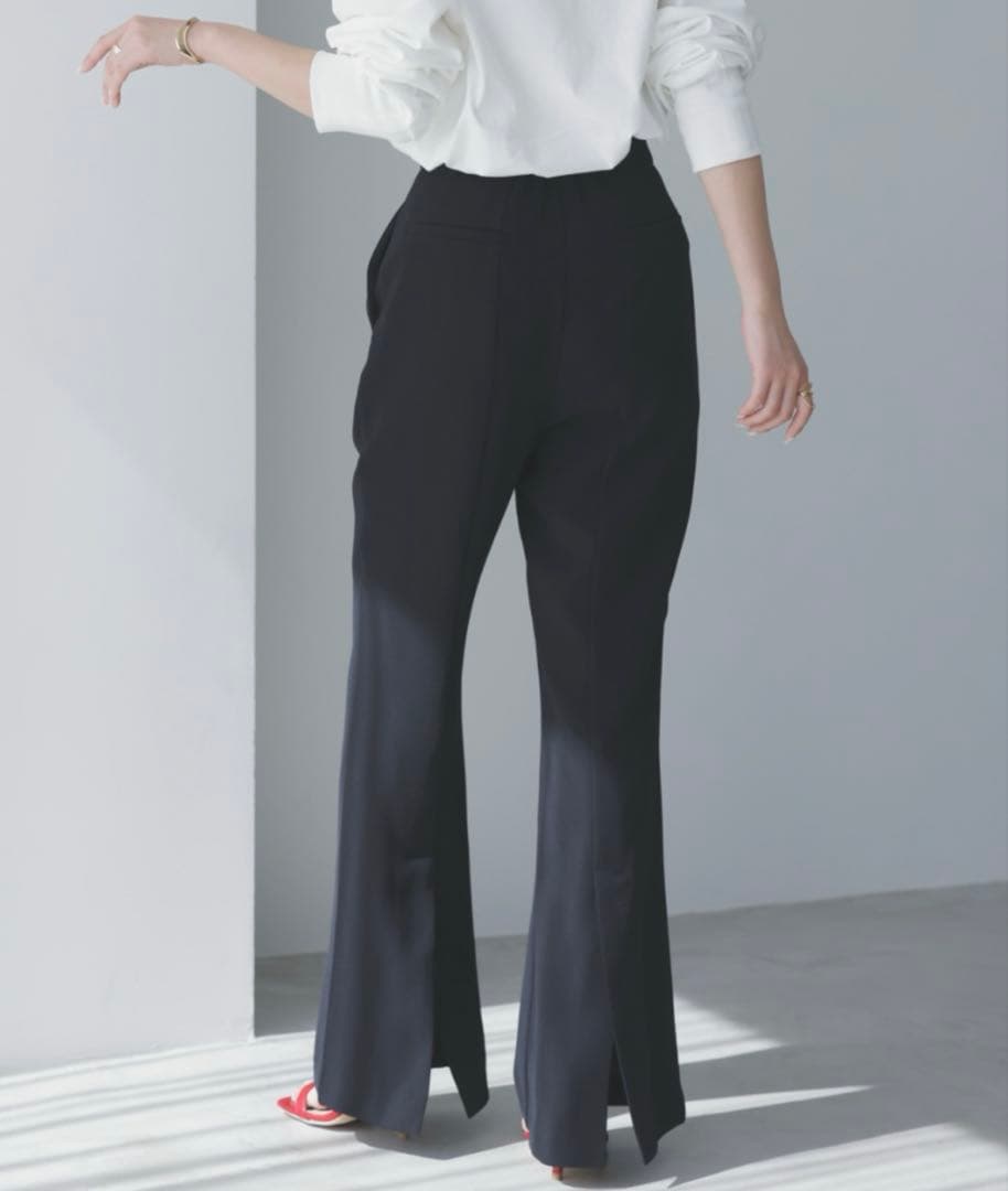 anuans バックベンツセミフレアパンツ