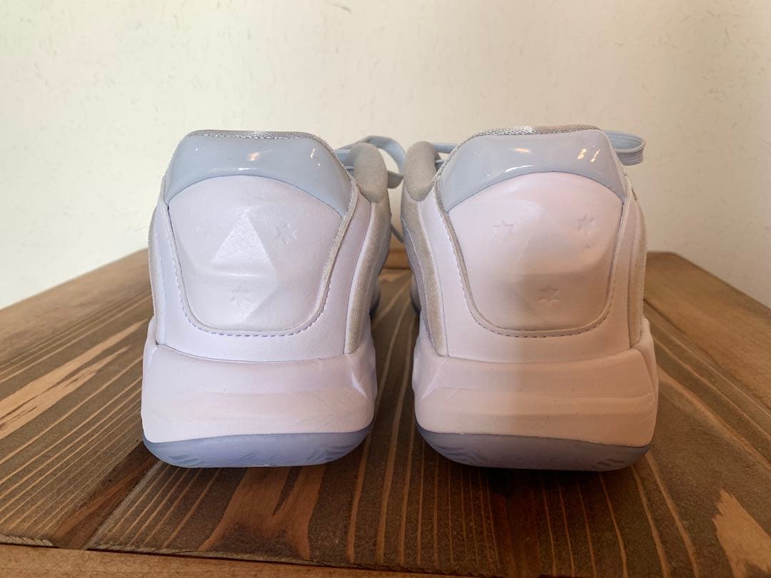 ジョーダンルカ4 TB PF