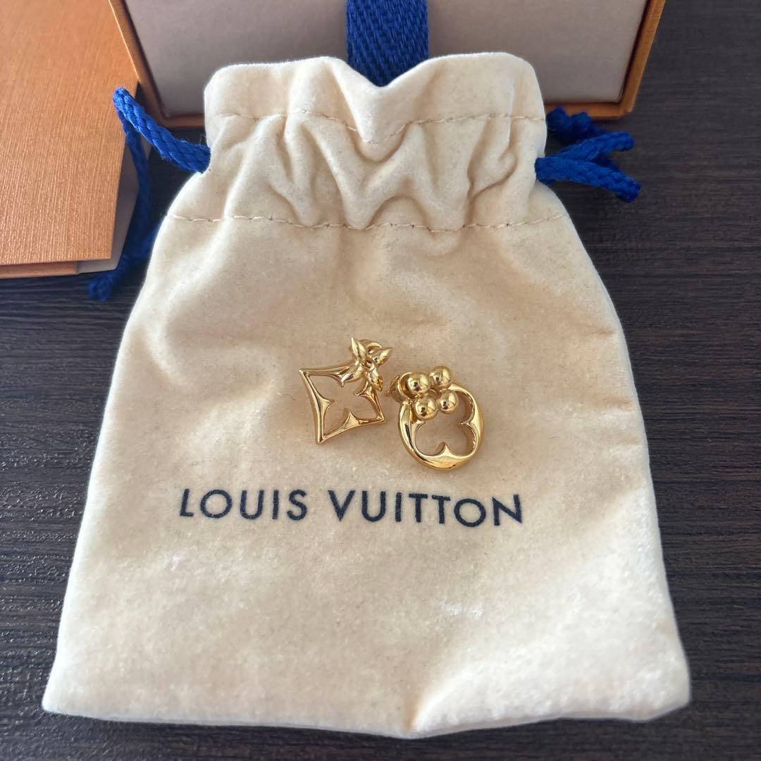 ルイ ヴィトン LV・フラワーグラム ピアス