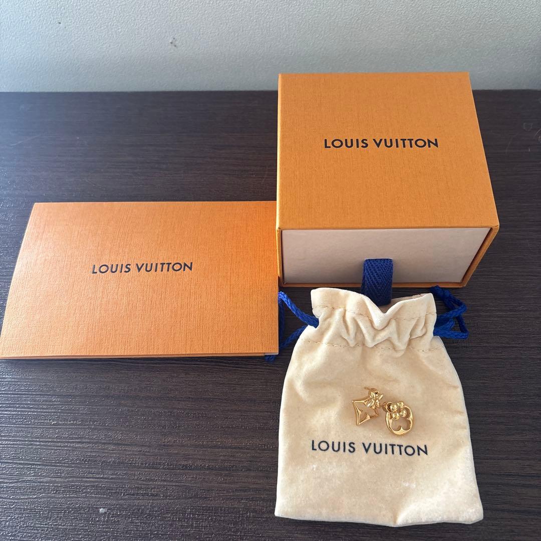 ルイ ヴィトン LV・フラワーグラム ピアス