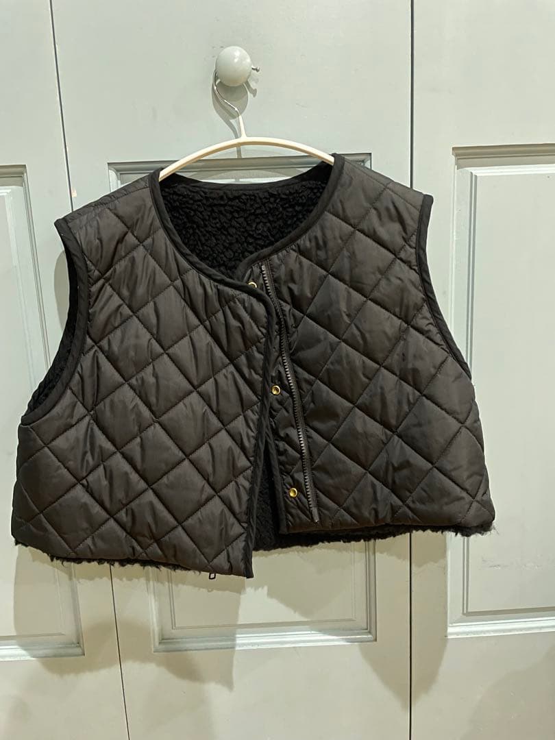 エパ　epa リバーシブル　ベスト