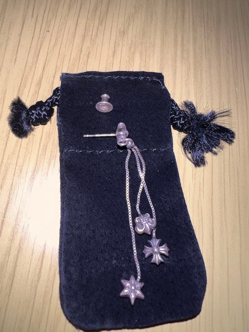 クロムハーツ　ピアス　JOJOイヤリング