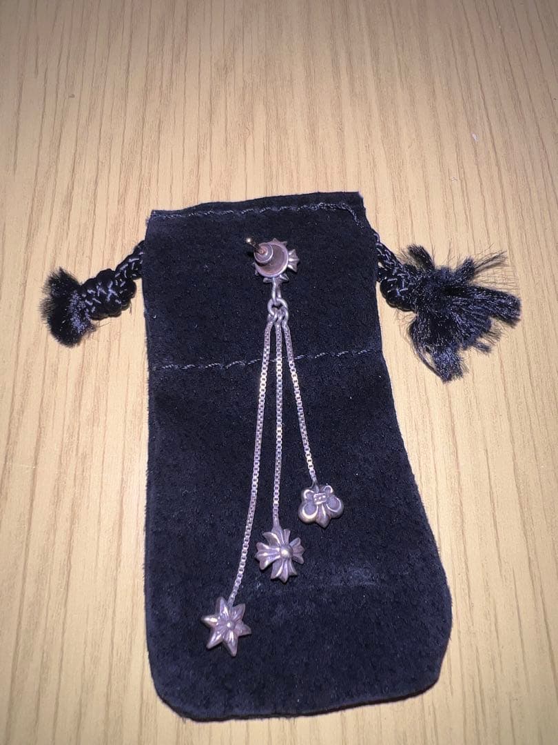 クロムハーツ　ピアス　JOJOイヤリング