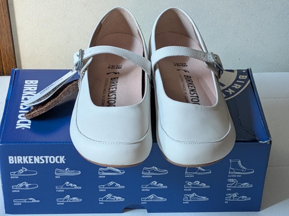 新品BIRKENSTOCKリズモアホワイト、赤 レザーシューズ 2足