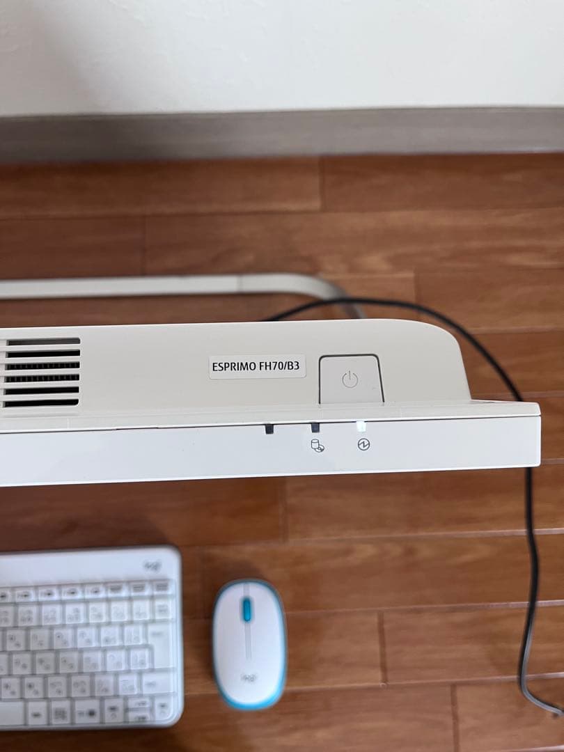 美品「Core i7 7700HQ」 富士通 ディスプレイ一体型PC オフィス付