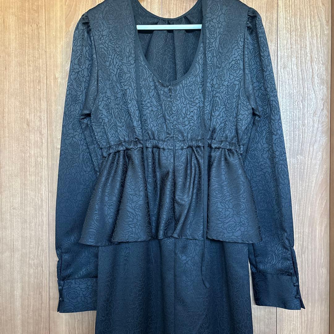 AMERI　LADY LIKE PEPLUM DRESS