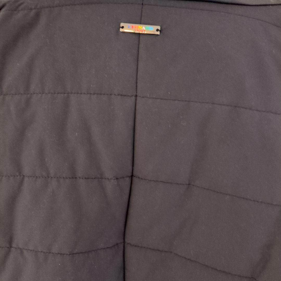 ブラックフード付きロングコート