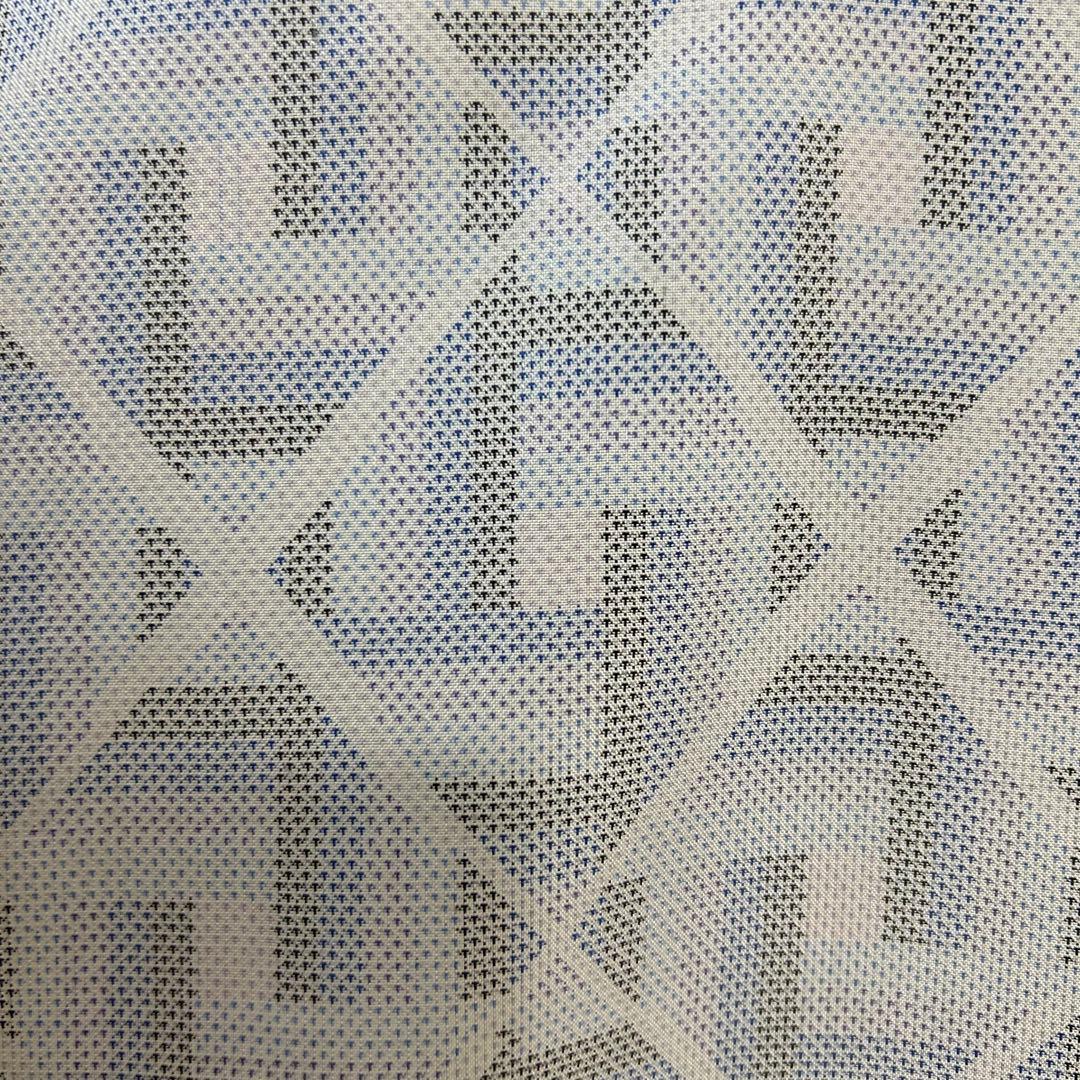 逸品！！　都喜ヱ門　本場白大島紬　着物　幾何学柄　着物スキ倶楽部　６３７