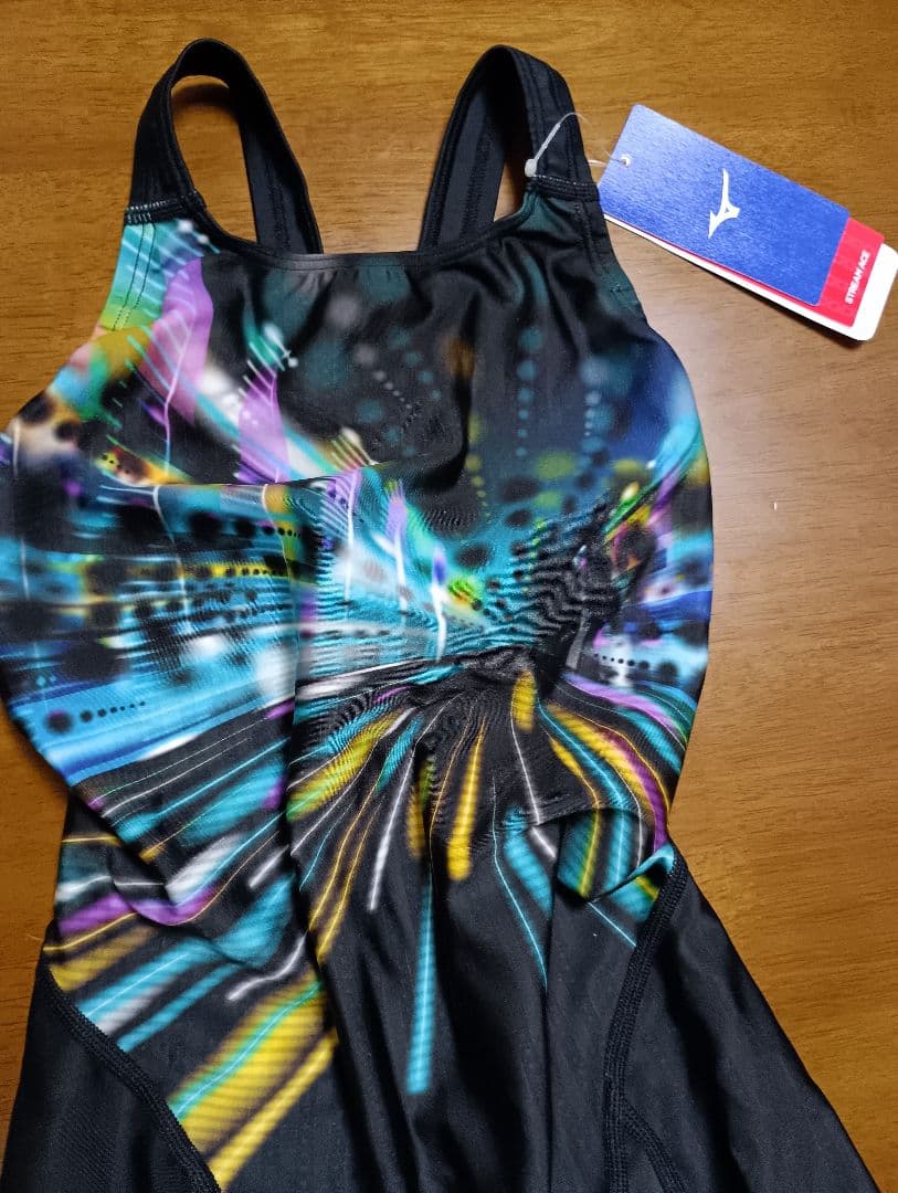 【はな】ミズノレディース承認水着　Mサイズ　新品未使用・未試着