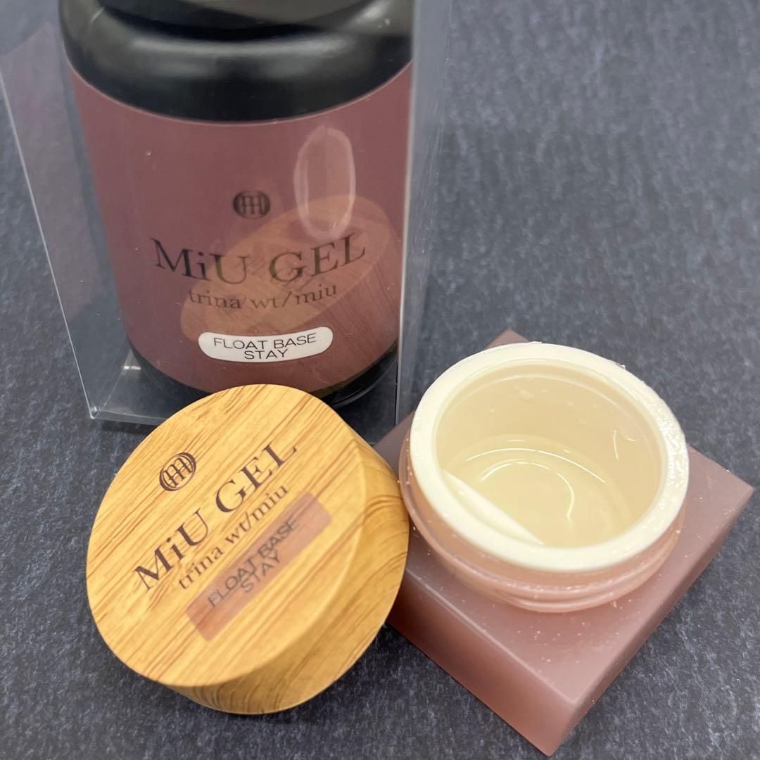 MIUGEL シグネチャーフロート