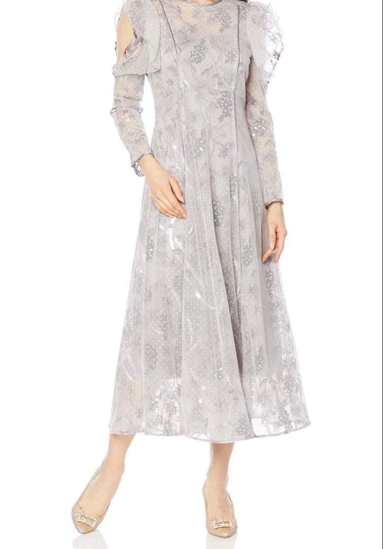 【最終価格】SNIDEL シャイニーエンブロイダリーワンピース