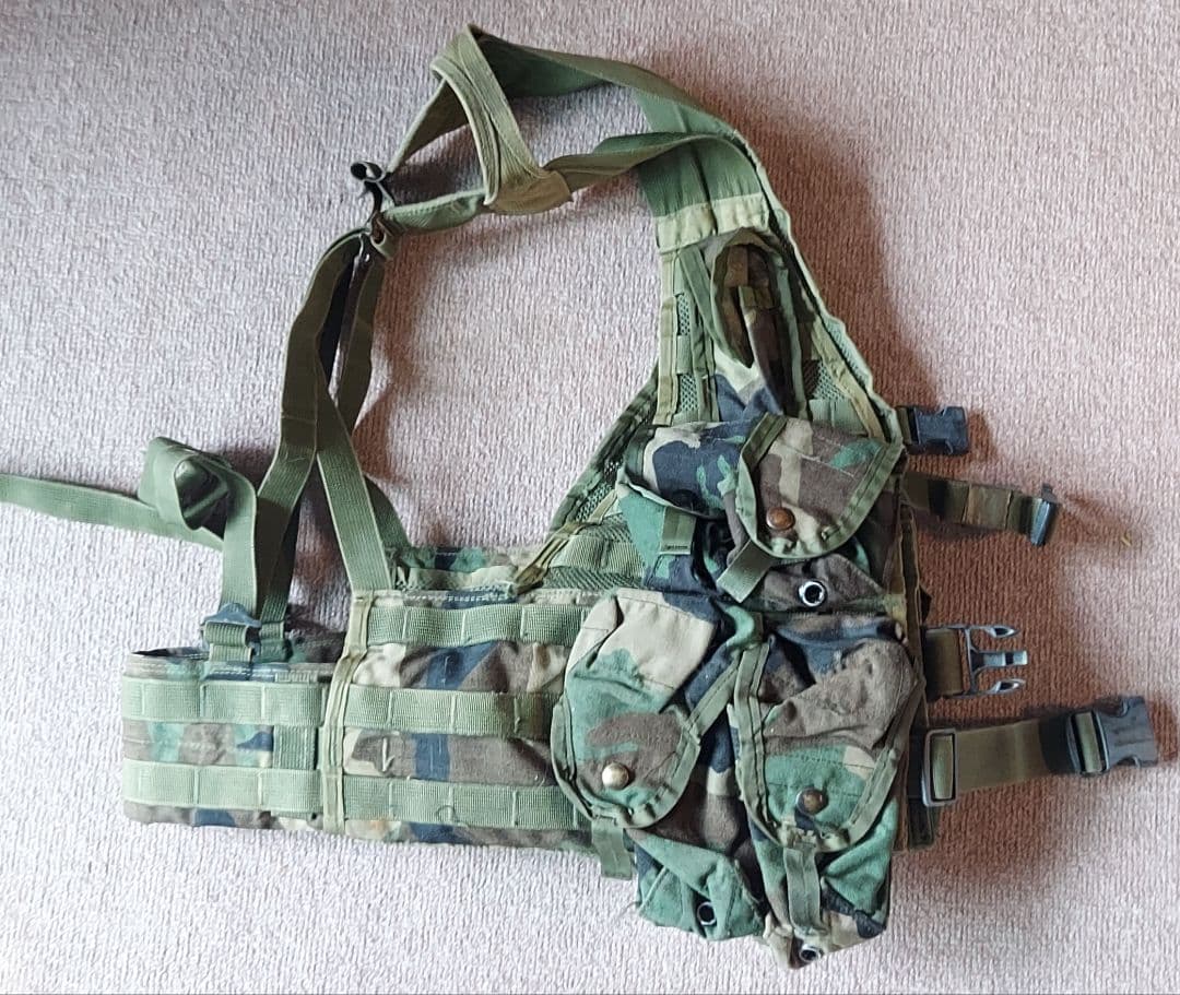 実物放出品　PointBlank製　OTVボディーアーマー(M)＋FLCベスト