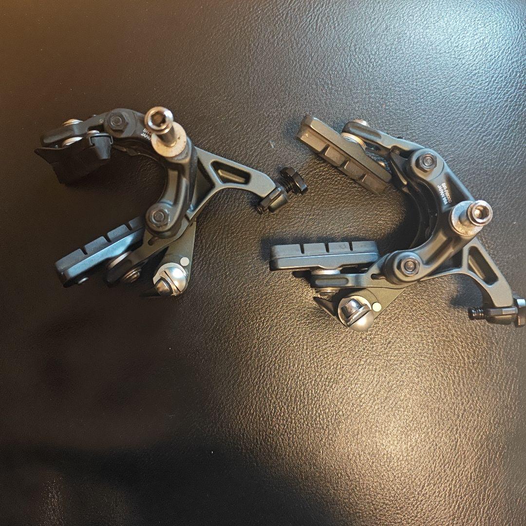 SHIMANO ULTEGRA BR-R8000　ブレーキキャリパー 2個セット