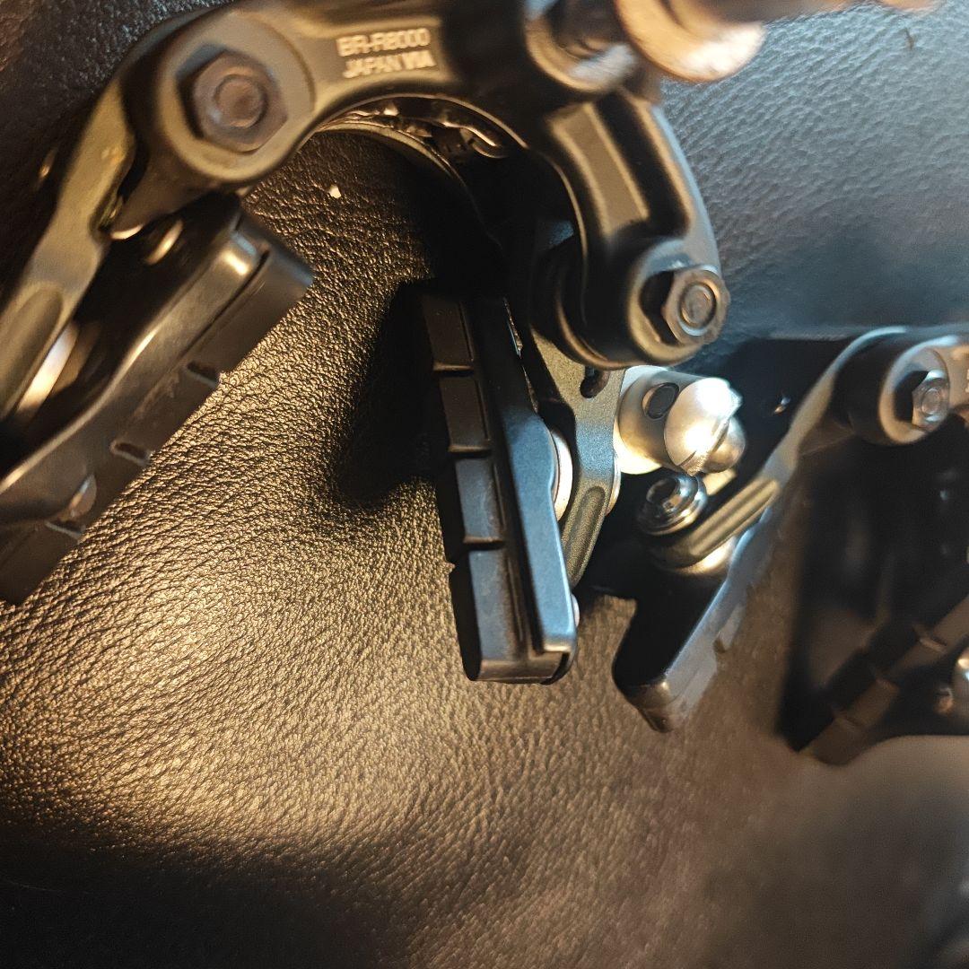 SHIMANO ULTEGRA BR-R8000　ブレーキキャリパー 2個セット