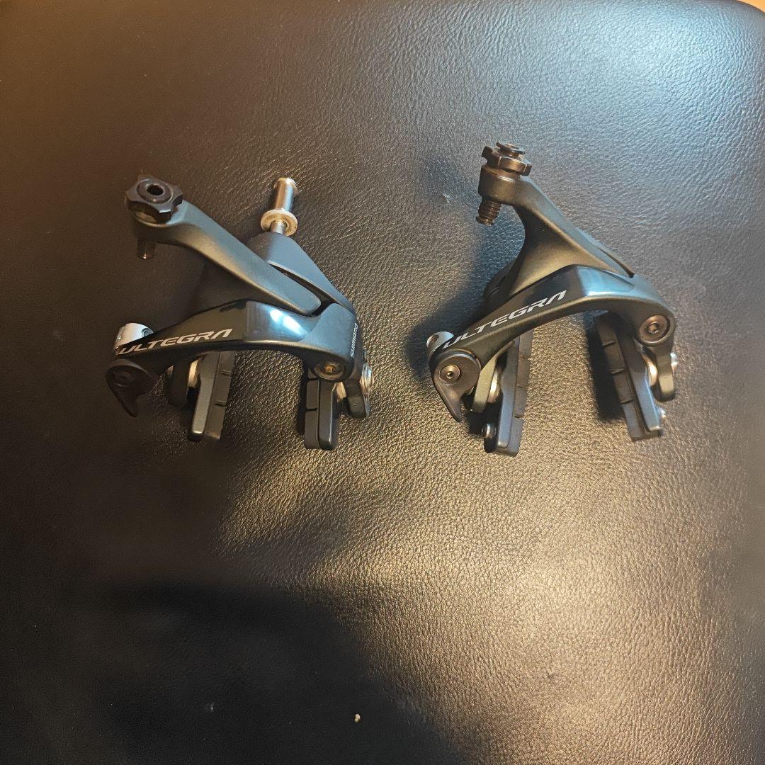 SHIMANO ULTEGRA BR-R8000　ブレーキキャリパー 2個セット