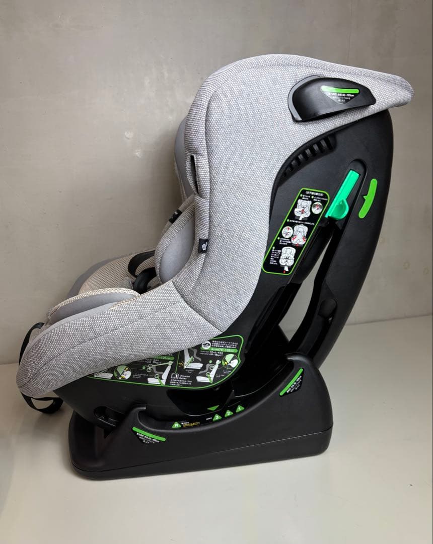 【美品】チャイルドシート レジェプラスネクストキャノピー (新生児～4歳)