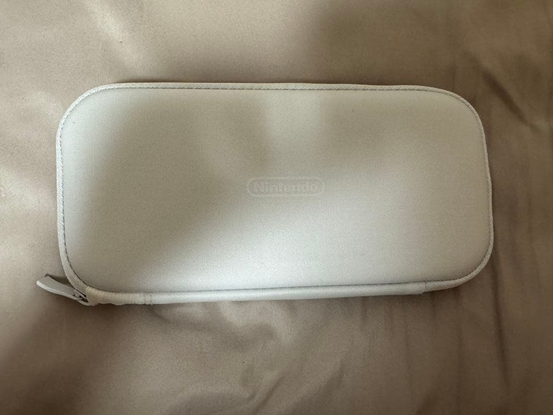 Nintendo Switch Lite ハイラルーエディション