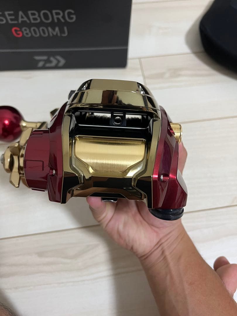DAIWA 24SEABORG G800MJ 電動リール