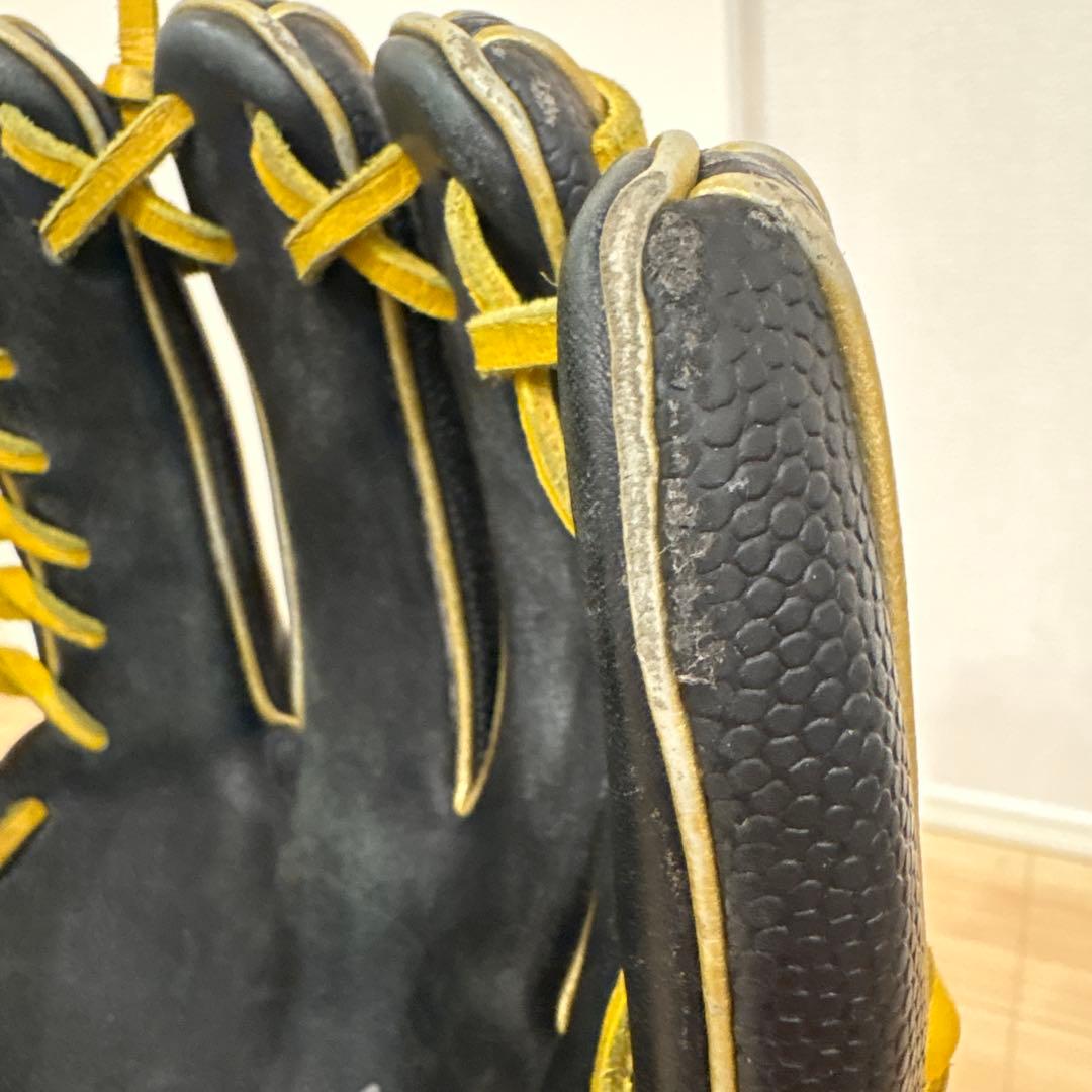 ウィルソン ワナビーヒーロー D5型　オールラウンド　グローブ袋付き