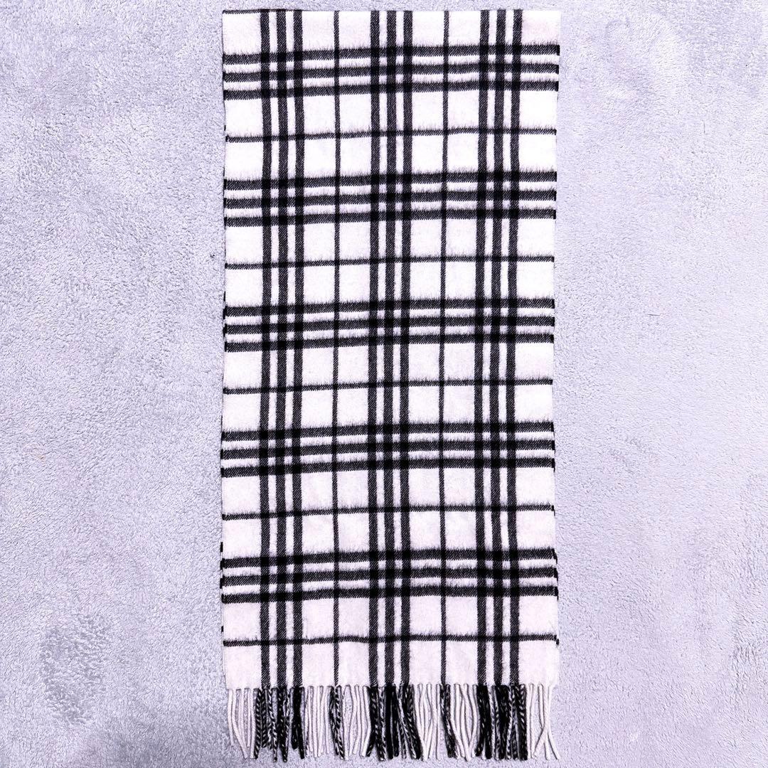 【未使用】バーバリーロンドン カシミヤ100% マフラー ノバチェック 白黒