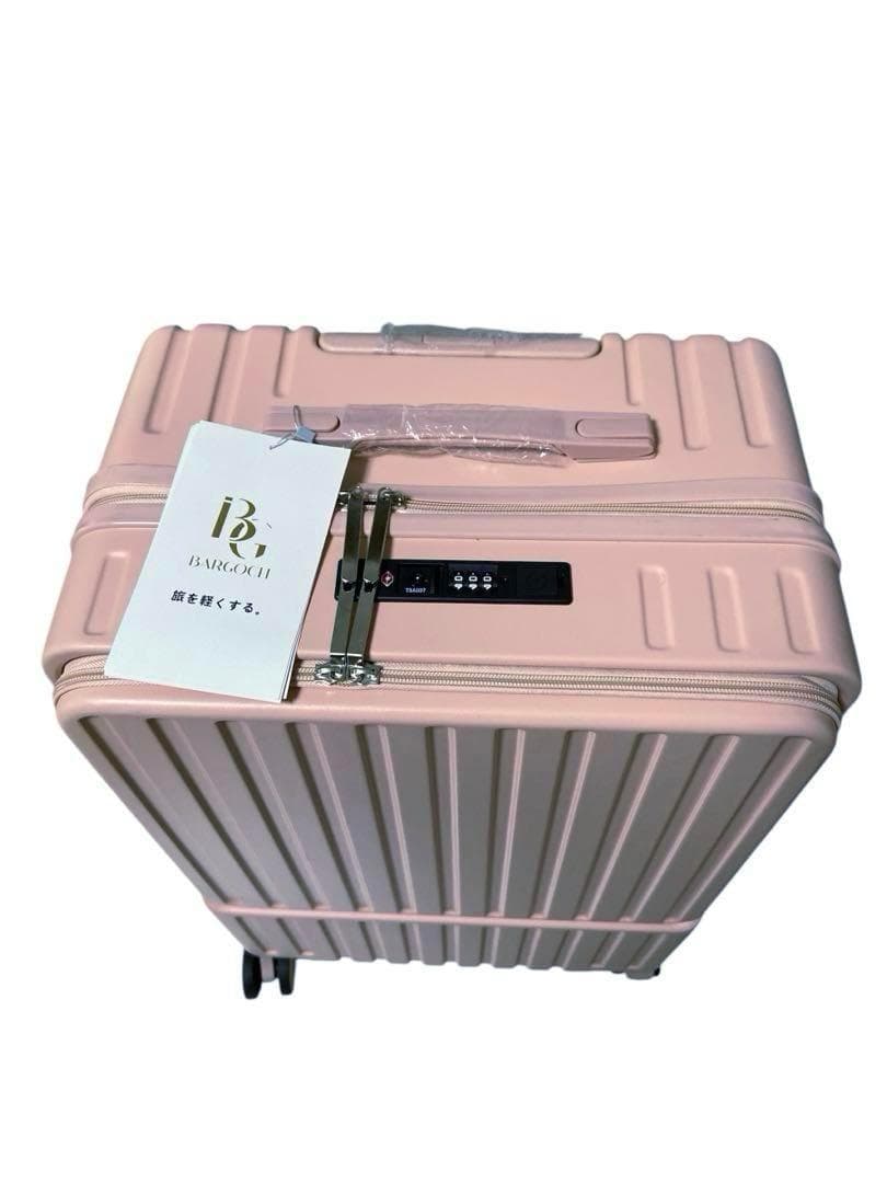 【新品・タグ付き】スーツケース Mサイズ　キャリーケース　USBポート　ピンク