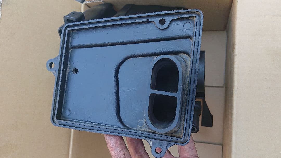 CBX400F NC07 エアクリ ボックス 廃盤 割無 バッテリーケース