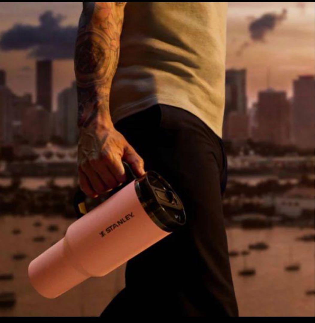 大容量 1.18L メッシ✖️スタンレークエンチャープロツアー　限定