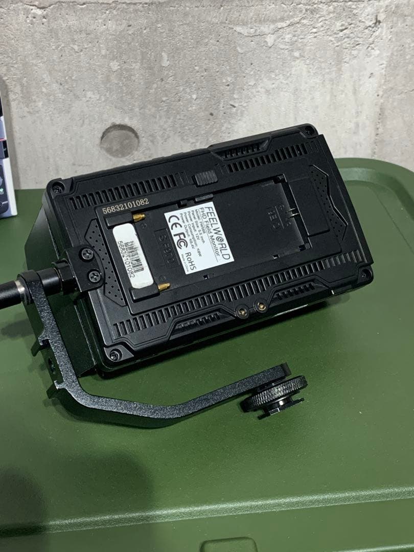 Feelworld カメラモニター 4K HDMI 運動会 発表会