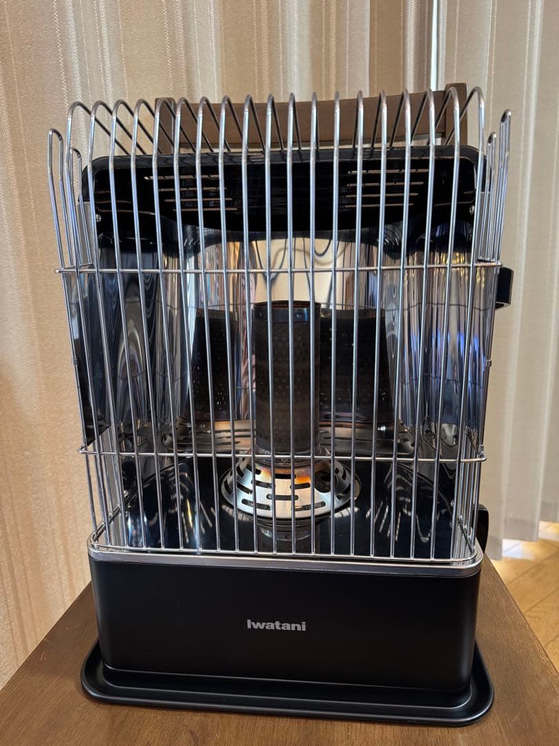 イワタニ　Iwatani カセットガスストーブ デカ暖 CB-CGS-HPR