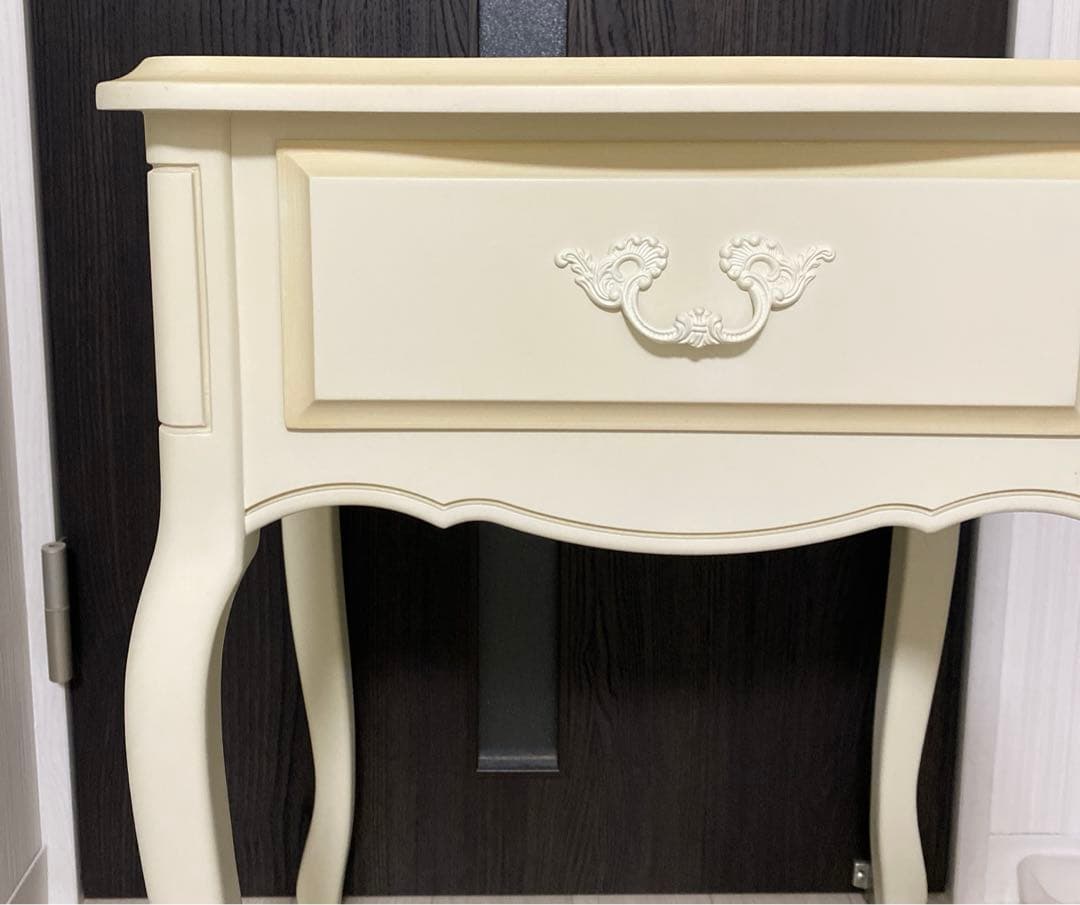 【ローラアシュレイ】ベッドサイドテーブル