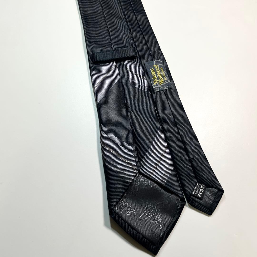 ✨美品✨Vivienne Westwood ヴィヴィアン ネクタイ　オーブ