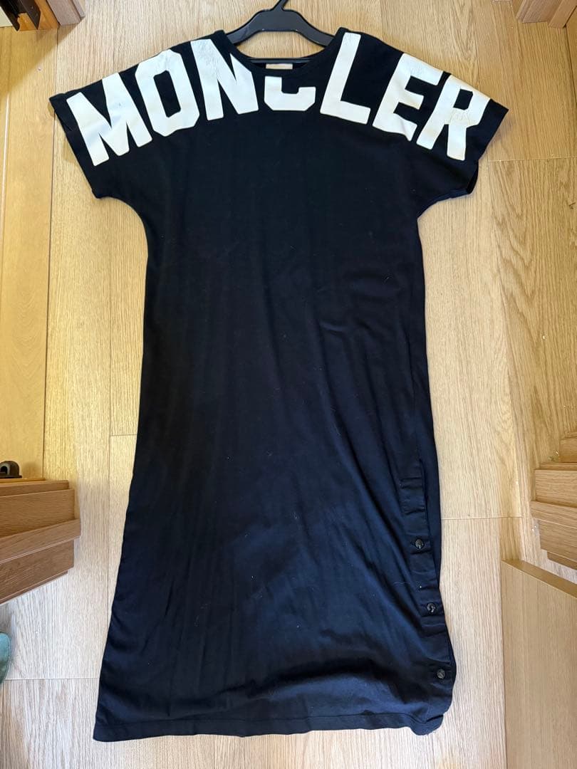 MONCLER ロゴカットソーワンピース ブラック