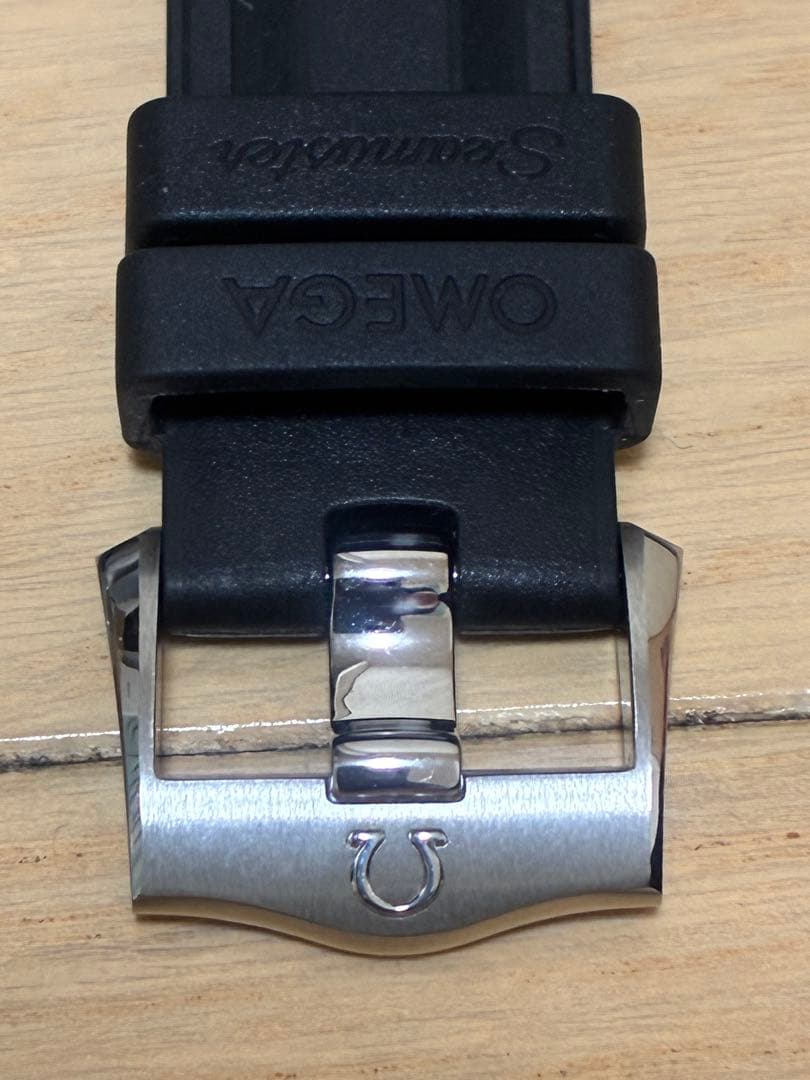 オメガ　シーマスター　ダイバー300 ラバーベルト　バックル　純正　黒